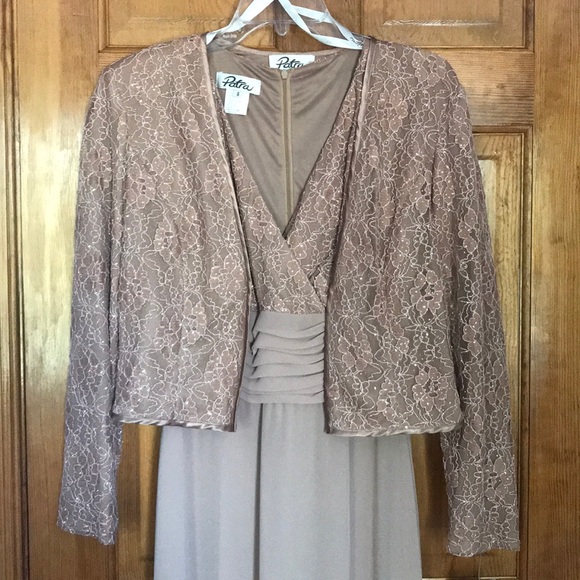 NWT 2-Piece Women’s Gown with Lace & Sequins - Picture 2 of 8